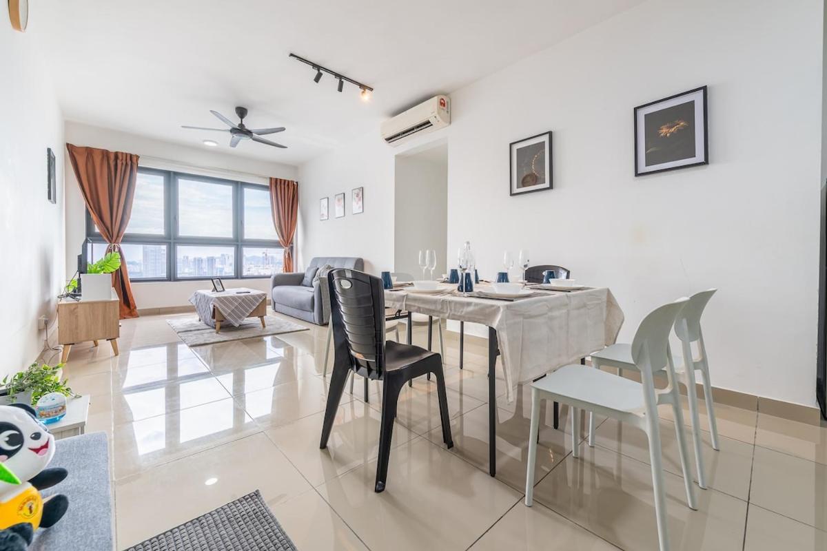 Kuala Lumpur Skyline Cityview Comfort Home